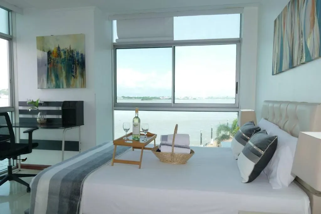 Ecusuites Resort Riverfront Family Dept Santa Ana Gye Guayaquil Apartman