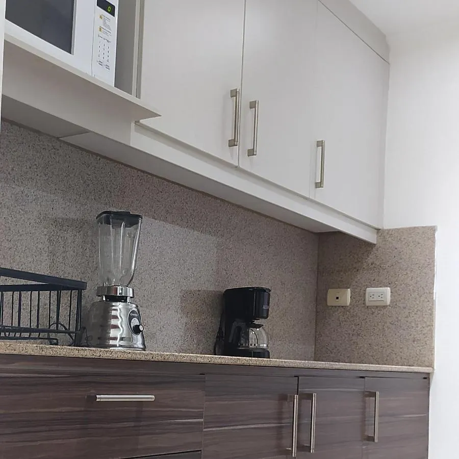 Ecusuites Resort Riverfront Family Dept Santa Ana Gye Guayaquil Apartman